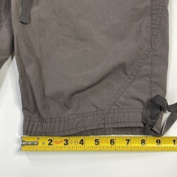 Vintage Nike Gray Tie Cuff Spell Out Mini Swoosh Shorts Size Medium - Picture 3 of 8